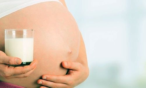 5 Susu Ibu Hamil Terbaik Biar Nggak Gampang Mual!